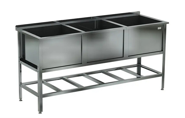 Ванна моечная трехсекционная сварная с бортом серии ВМСБ/3
